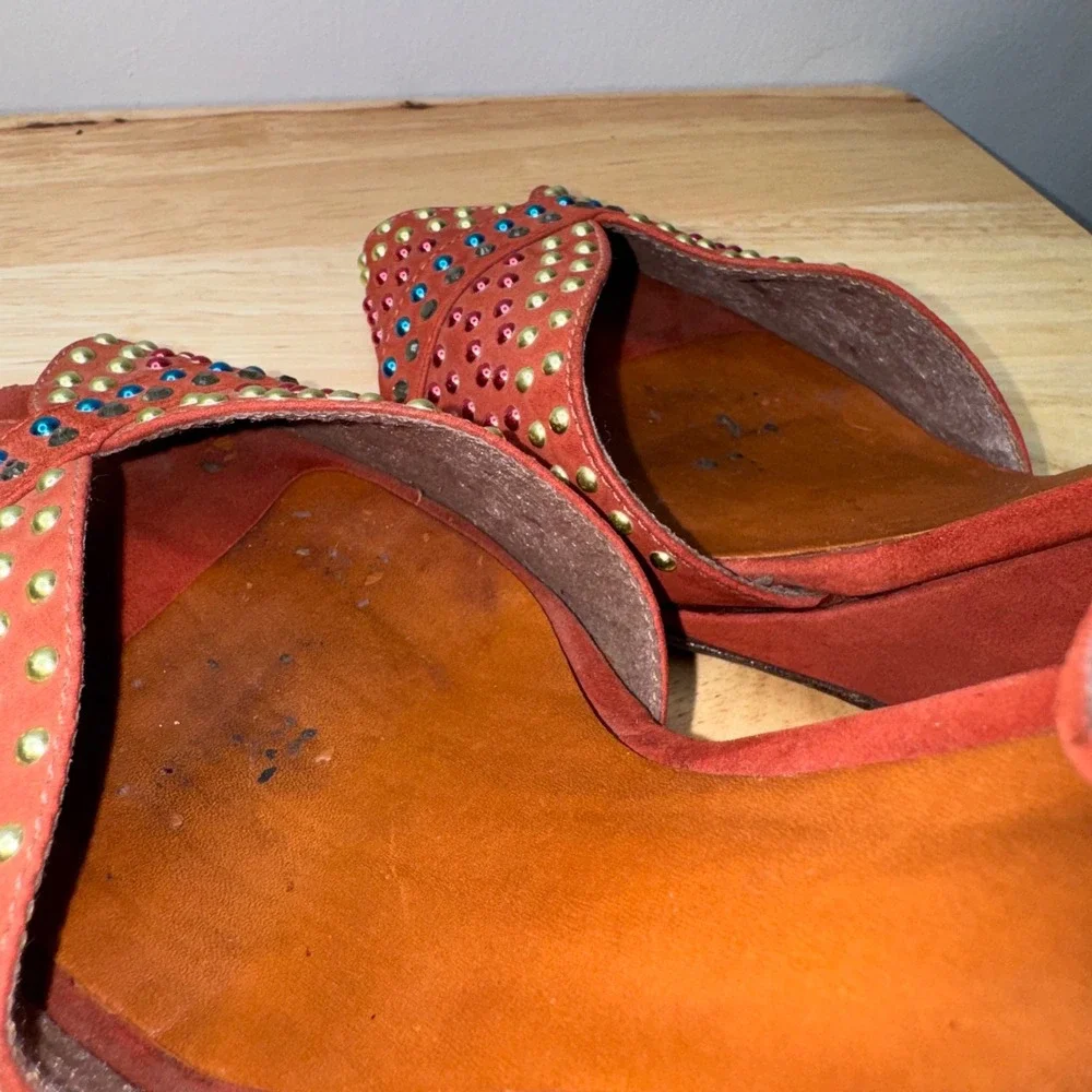 Schutz Burnt Orange Suede Studded Wedge Sandals Peep Toe Ankle Strap Size 9B